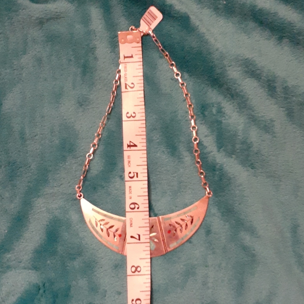 Derrick Edaakie Zuni Necklace - Picture 5 of 8